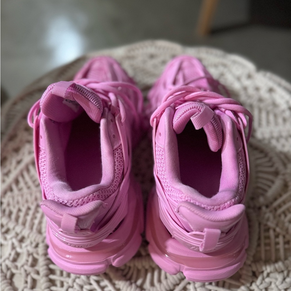 BALENCIAGA - Picture 8 of 8